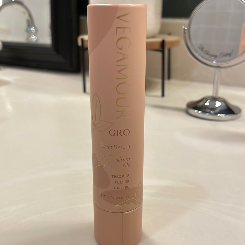 Vegamour Gro Lash Serum